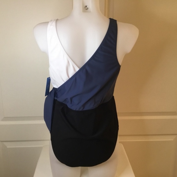 Women’s Coloured Blocked One Piece Bathing Suit - Picture 4 of 8